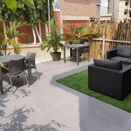 La Maison De Kouadio Abidjan Exterior foto